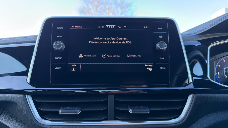 Volkswagen T-Roc 1.5 TSI R-Line 5dr Petrol Hatchback